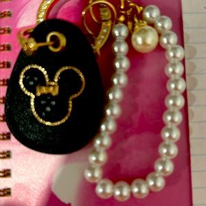Disney Mickey Minnie Mouse Bracelet Keychain